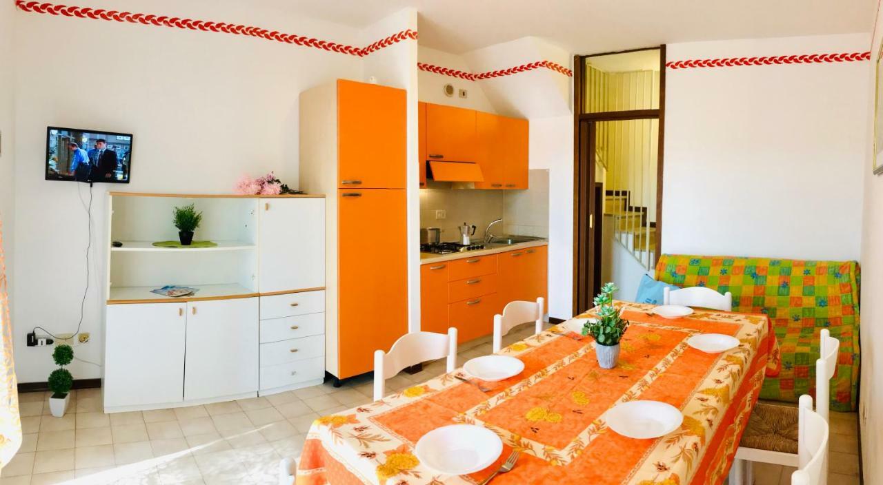 Residence Cinzia Pool Bibione Ngoại thất bức ảnh
