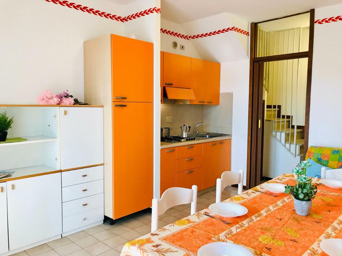 Residence Cinzia Pool Bibione Ngoại thất bức ảnh
